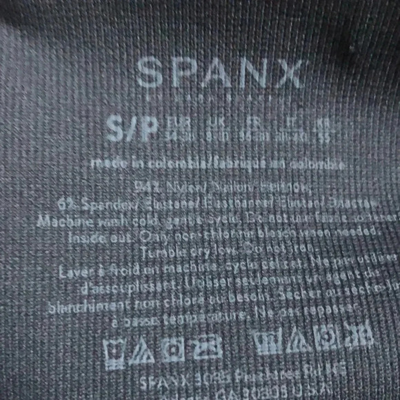 SPANX Lamn Bike Shorts black camo Sz Small 2-4 New with Tags - Picture 9 of 9